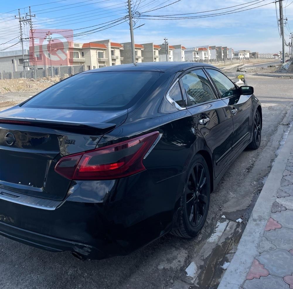 Nissan Altima